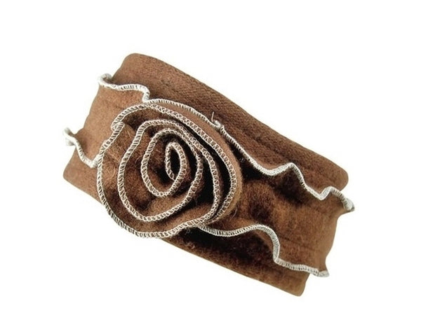 A065-LAMBSWOOL HEADWRAP WITH ROSETTE