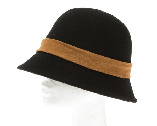 A122-WOOL FELT CLOCHE W/ SUEDE BAND