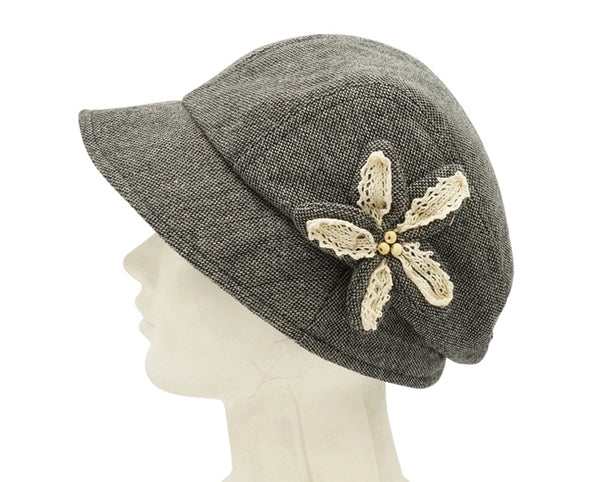 A220-CABBIE BUCKET HAT W/ LACE FLOWER