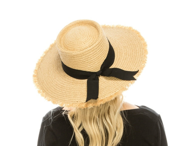 A379-FRAYED EDGE RAFFIA HAT W/ BLACK RIBBON