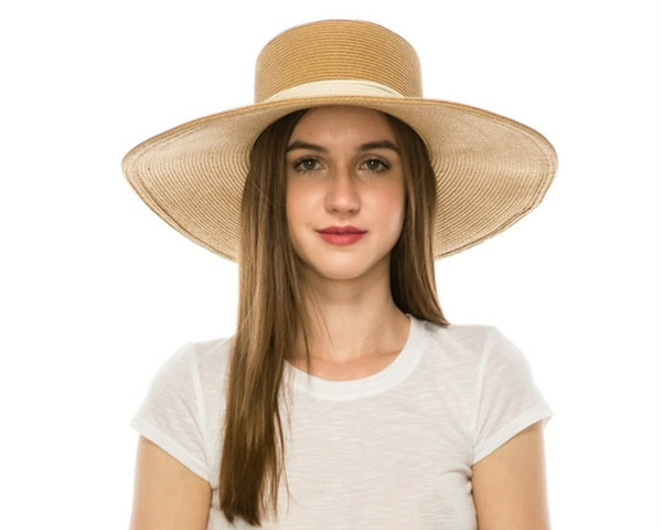 A391-WIDE BRIM STRAW GAMBLER W/ ROPE BAND