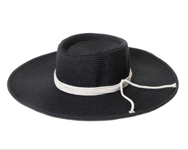 A391-WIDE BRIM STRAW GAMBLER W/ ROPE BAND