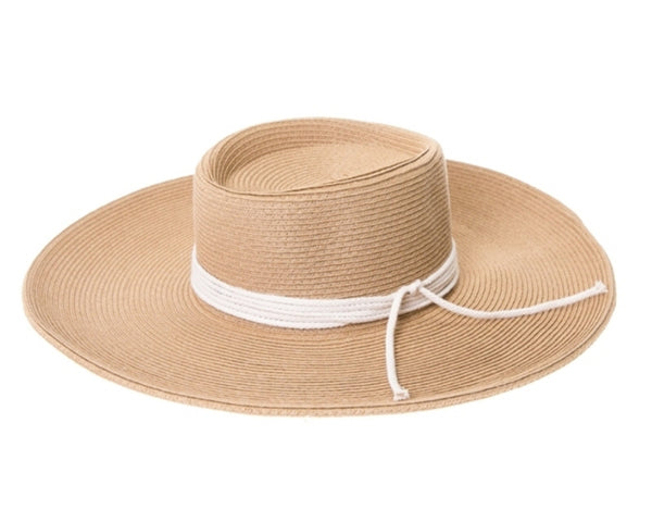 A391-WIDE BRIM STRAW GAMBLER W/ ROPE BAND