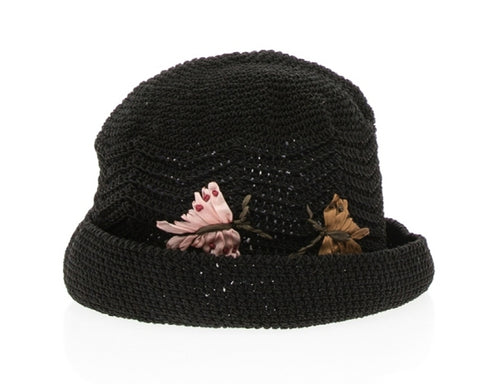 A480-CROCHET HAT W/ BUTTERFLY