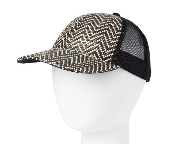 A693-ZIGZAG STRAW TRUCKER CAP