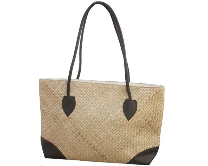 A931-LARGE WOVEN PALM LEAF SHOULDER BAG