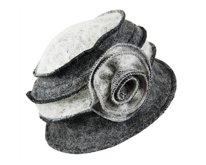 A441-MARLED LAMBSWOOL CLOCHE WITH ROSETTE