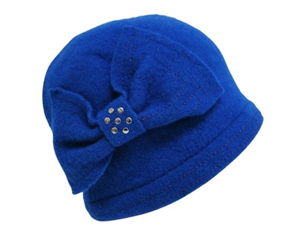 A205-WOOL BEANIE WITH STITCHED BOW