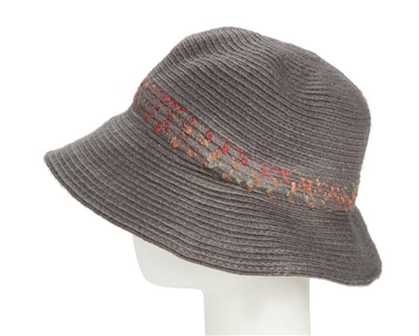 A091-WOOLY BUCKET CLOCHE WITH SPECKLED BAND