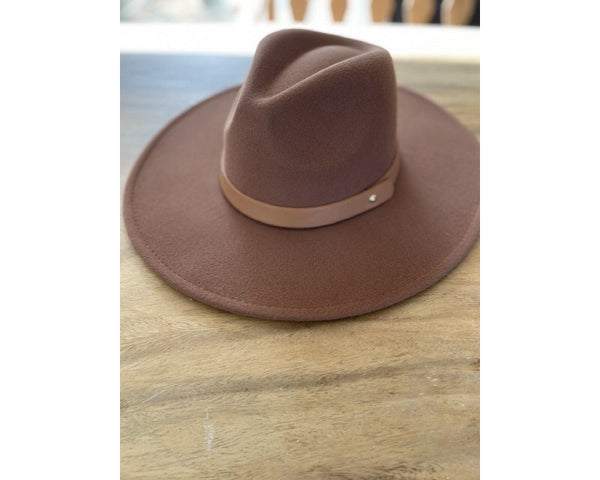 QN3173B-WIDE BRIM DANDY PANAMA HAT WITH FAUX BELT