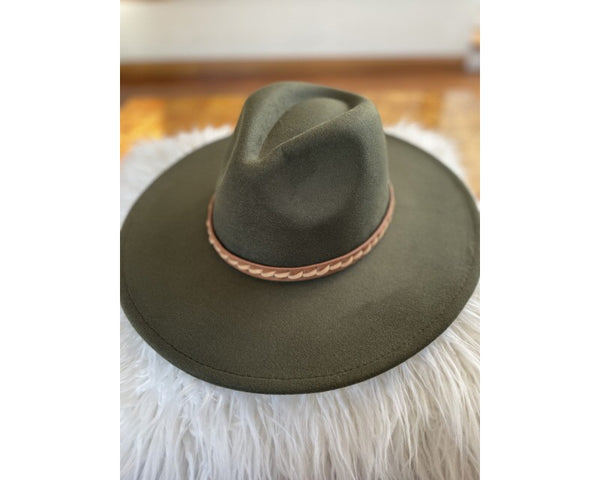 QN3173E-WIDE BRIM DANDY PANAMA HAT WITH FAUX BELT