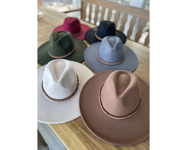 QN3173E-WIDE BRIM DANDY PANAMA HAT WITH FAUX BELT